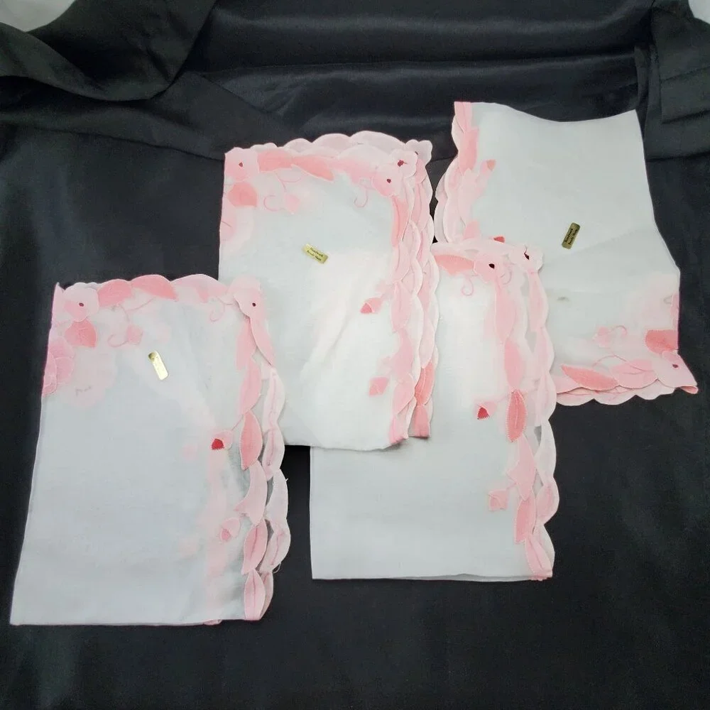 VTG 4 Hand Applique Embroidered Organdy Linen Placemats Pink White By Brode Main